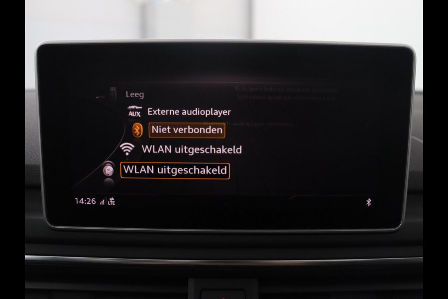 Audi A4 Allroad quattro 2.0 TFSI MHEV Edition | Panoramadak | Leder | Trekhaak | Virtual Dashboard | Camera | Climate control | Stoelverwarming | Full LED | Cruise control |