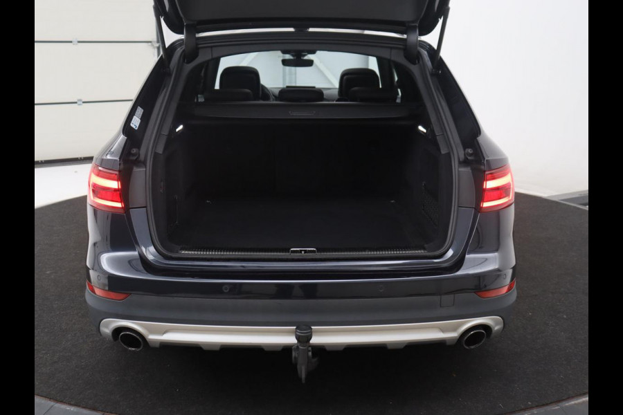 Audi A4 Allroad quattro 2.0 TFSI MHEV Edition | Panoramadak | Leder | Trekhaak | Virtual Dashboard | Camera | Climate control | Stoelverwarming | Full LED | Cruise control |