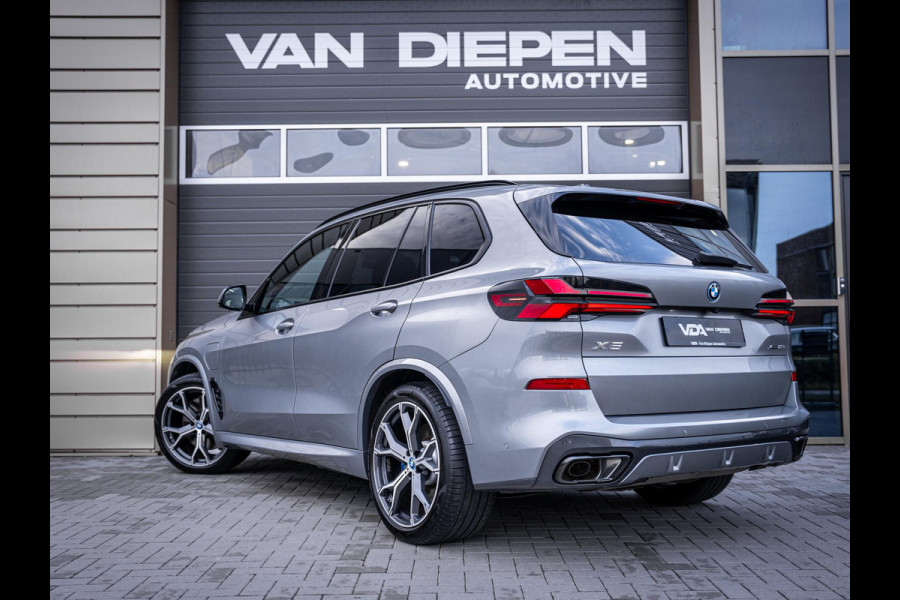 BMW X5 xDrive50e - M-Sport l Pano l Carbon l HUD l Trekhaak