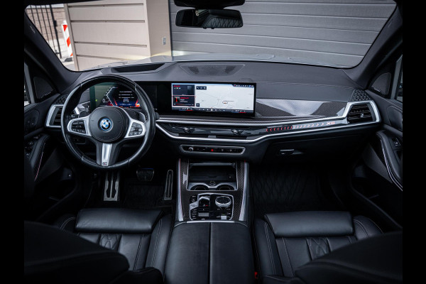 BMW X5 xDrive50e - M-Sport l Pano l Carbon l HUD l Trekhaak