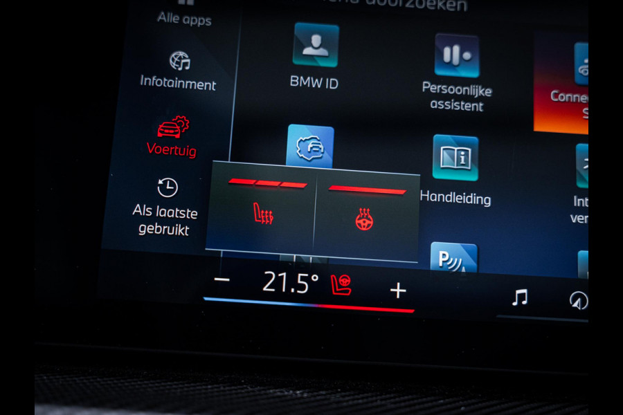 BMW X5 xDrive50e - M-Sport l Pano l Carbon l HUD l Trekhaak