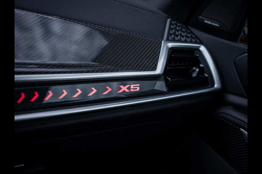BMW X5 xDrive50e - M-Sport l Pano l Carbon l HUD l Trekhaak