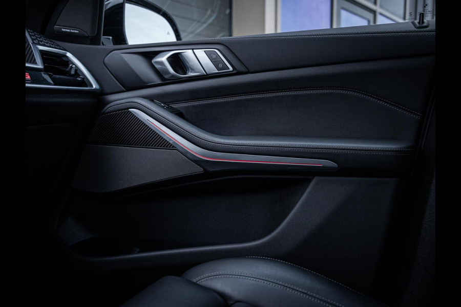BMW X5 xDrive50e - M-Sport l Pano l Carbon l HUD l Trekhaak