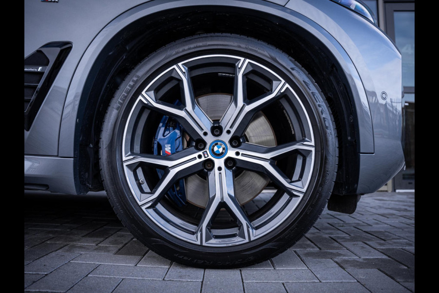 BMW X5 xDrive50e - M-Sport l Pano l Carbon l HUD l Trekhaak