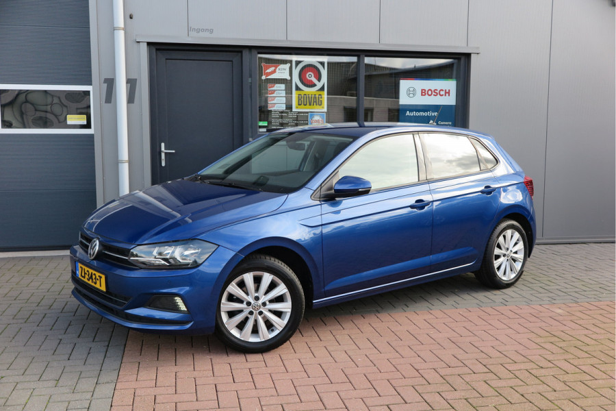 Volkswagen Polo 1.0 TSI 95pk Highline Trekhaak (afneembaar) , Stoelverwarming , PDC, Navi, Carplay, DAB+, Stuurwiel multifuntioneel, Cruisecontrol, Recent onderhouden , historie volledig hier bekend