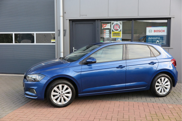 Volkswagen Polo 1.0 TSI 95pk Highline Trekhaak (afneembaar) , Stoelverwarming , PDC, Navi, Carplay, DAB+, Stuurwiel multifuntioneel, Cruisecontrol, Recent onderhouden , historie volledig hier bekend