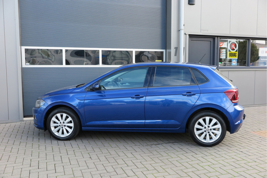 Volkswagen Polo 1.0 TSI 95pk Highline Trekhaak (afneembaar) , Stoelverwarming , PDC, Navi, Carplay, DAB+, Stuurwiel multifuntioneel, Cruisecontrol, Recent onderhouden , historie volledig hier bekend