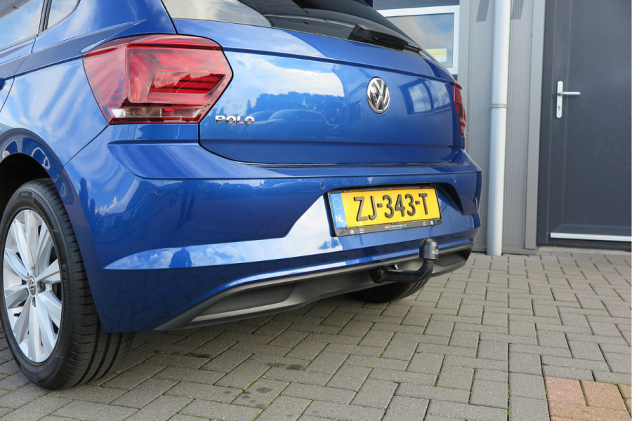 Volkswagen Polo 1.0 TSI 95pk Highline Trekhaak (afneembaar) , Stoelverwarming , PDC, Navi, Carplay, DAB+, Stuurwiel multifuntioneel, Cruisecontrol, Recent onderhouden , historie volledig hier bekend