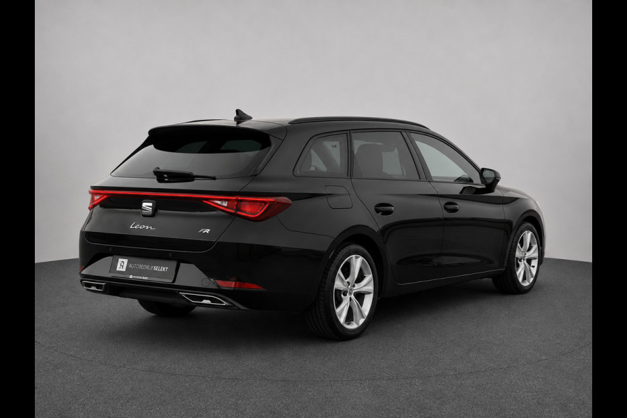 Seat Leon Sportstourer 1.0 eTSI FR | Carplay | Virtual | DAB+ | Navi | Sfeerverlichting | Dealer onderhouden | Allseason banden
