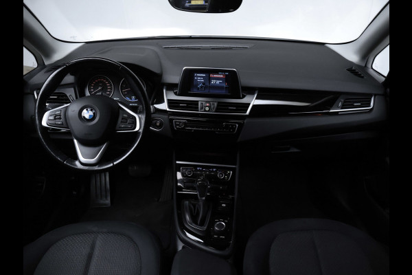 BMW 2 Serie Active Tourer 225xe iPerformance Sport (NAVI,PDC,CLIMATE,CRUISE,LED,ELEKTRISCH PAKKET,SPORTSTOELEN,LM VELGEN)