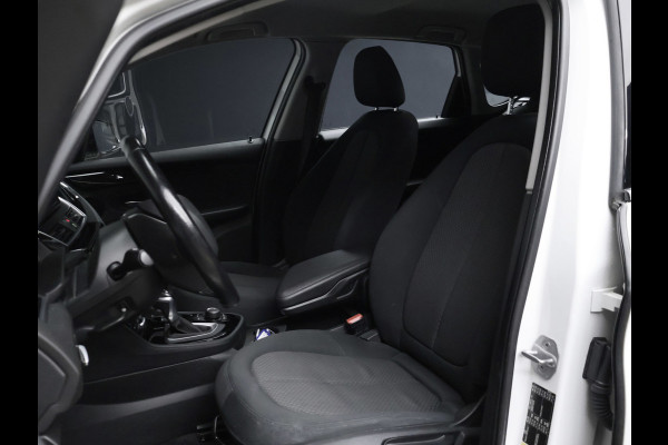 BMW 2 Serie Active Tourer 225xe iPerformance Sport (NAVI,PDC,CLIMATE,CRUISE,LED,ELEKTRISCH PAKKET,SPORTSTOELEN,LM VELGEN)