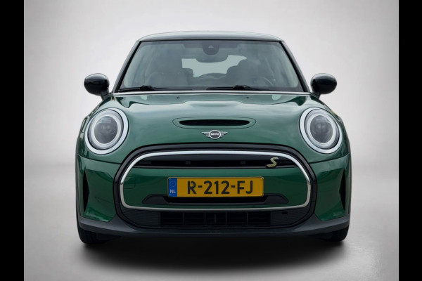 MINI Electric Camden Edition 33 kWh (NL-auto, 1e Eig, Dealer OndH, Carplay, StoelV, PDC, Navi, Climate Con, Cruise Con, Etc)