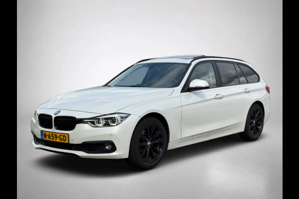 BMW 3 Serie Touring 318i Edition Sport High Executive(Goed OndH, Panoramadak, Trekhaak, StoelV, Navi, Climate Con, Cruise Con,Etc)