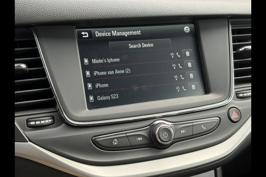 Opel Astra Sports Tourer 1.2 Business Executive ✓1e Eigenaar✓146pk✓Camera✓Trekhaak✓Carplay✓Airco✓Cruise✓Pdc V+A✓Lm velgen✓Comfortstoelen✓6 Bak✓N.A.P✓Nieuwe Apk bij Aflevering