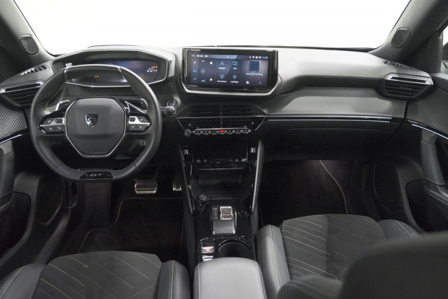Peugeot 2008 PureTech 130 EAT8 GT | 360 Camera | Adaptieve Cruise Control | Pack Alcantara | Apple Carplay