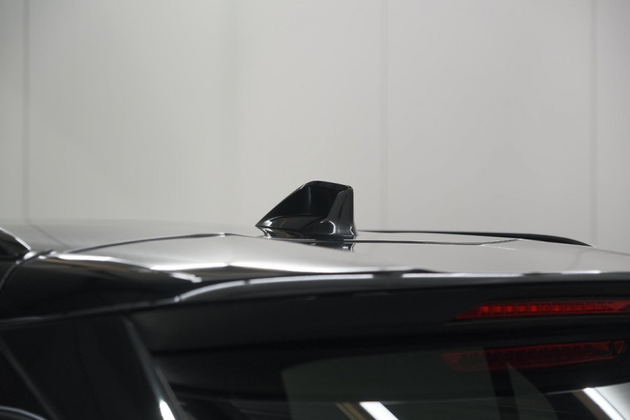 Peugeot 2008 PureTech 130 EAT8 GT | 360 Camera | Adaptieve Cruise Control | Pack Alcantara | Apple Carplay