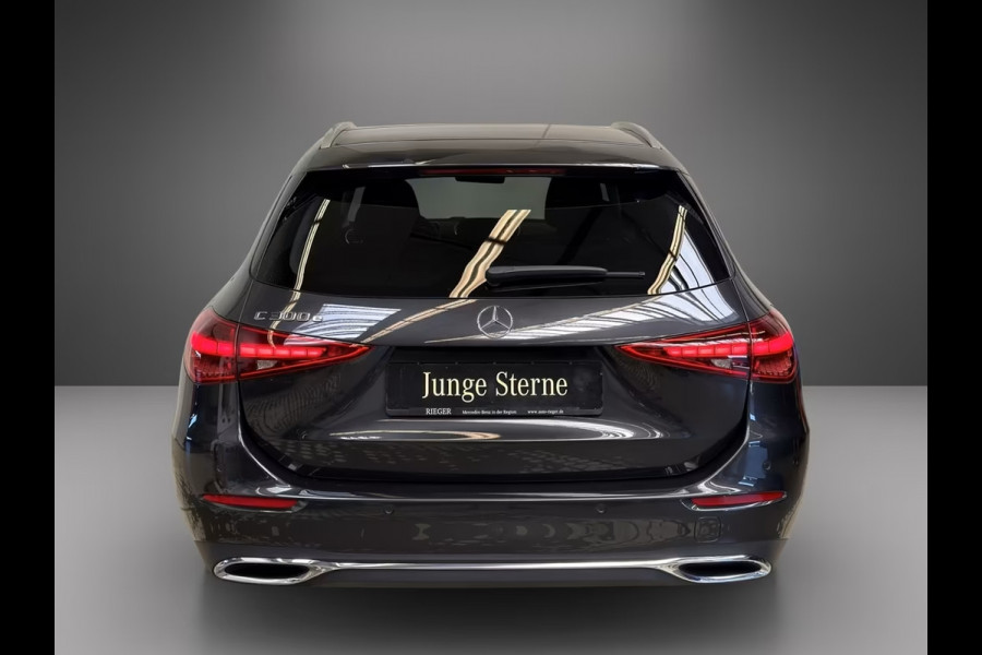 Mercedes-Benz C-Klasse Estate 300e T AVANTGARDE ** LED, PANO, DISTR, MEM, WINTER-PACK, 18-inch LMV ** Ex MB-AG - UNFALLFREI ** ** INFORMEER OOK NAAR ONZE AANTREKKELIJKE FINANCIAL-LEASE TARIEVEN **