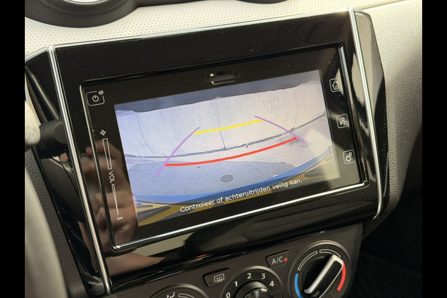 Suzuki Swift 1.2 Select Smart Hybrid Automaat CarPlay Camera ACC Stoelverwarming
