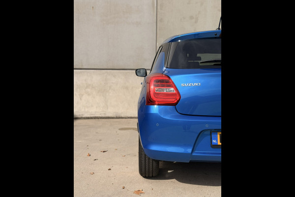 Suzuki Swift 1.2 Select Smart Hybrid Automaat CarPlay Camera ACC Stoelverwarming