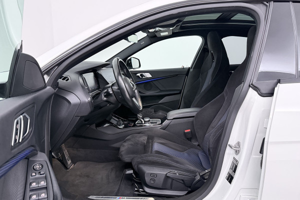 BMW 2 Serie Gran Coupé 218i High Executive (PANORAMADAK, STOELVERWARMING, NAVIGATIE, DEALER ONDERHOUDEN)
