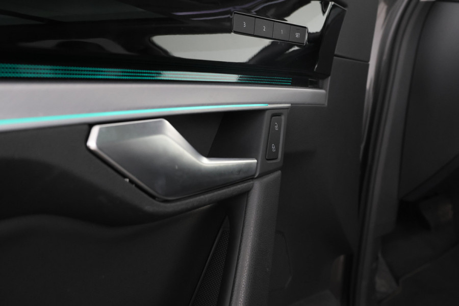 Volkswagen Touareg 3.0 TSi eHybrid 4MOTION Panorama, 360 Camera, Digital dash!