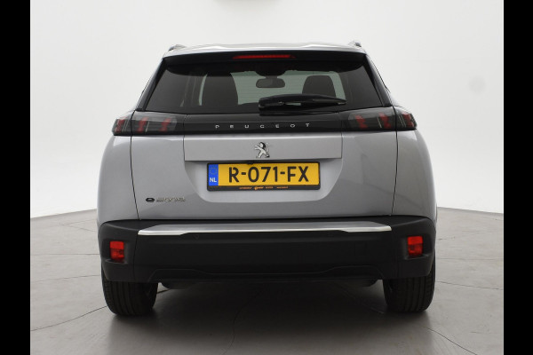 Peugeot e-2008 EV ALLURE 50 kWh + CAMERA | LED | CARPLAY | STOELVERW.