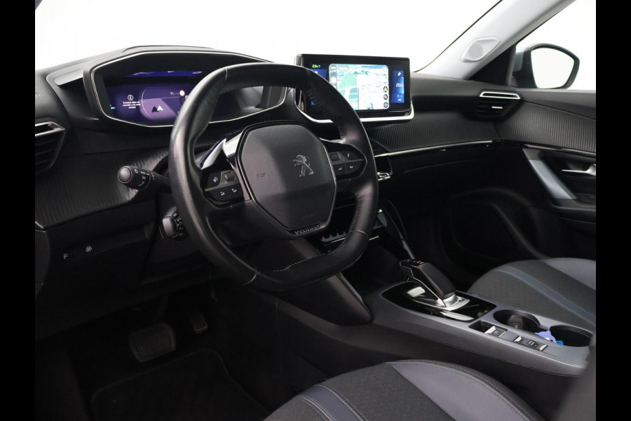 Peugeot e-2008 EV ALLURE 50 kWh + CAMERA | LED | CARPLAY | STOELVERW.