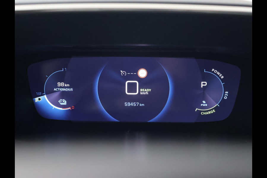 Peugeot e-2008 EV ALLURE 50 kWh + CAMERA | LED | CARPLAY | STOELVERW.