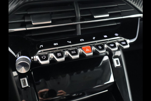 Peugeot e-2008 EV ALLURE 50 kWh + CAMERA | LED | CARPLAY | STOELVERW.