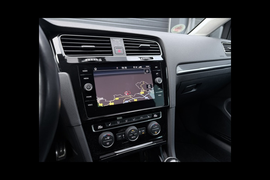 Volkswagen Golf variant 1.0 TSI|116PK|Stoel verw|Carplay|Clima|PDC|