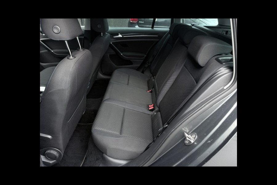 Volkswagen Golf variant 1.0 TSI|116PK|Stoel verw|Carplay|Clima|PDC|
