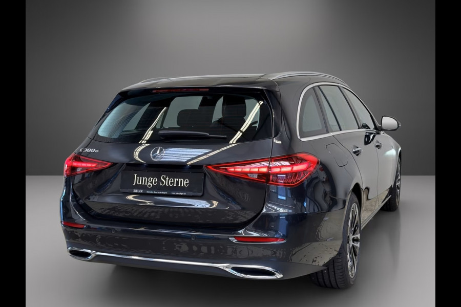 Mercedes-Benz C-Klasse Estate 300e T AVANTGARDE ** LED, TREKH, MEMORY, WINTER- & SPIEGEL-PACK, 18-inch LMV ** Ex MB-AG - 19.114 km. ** ** INFORMEER OOK NAAR ONZE AANTREKKELIJKE FINANCIAL-LEASE TARIEVEN **