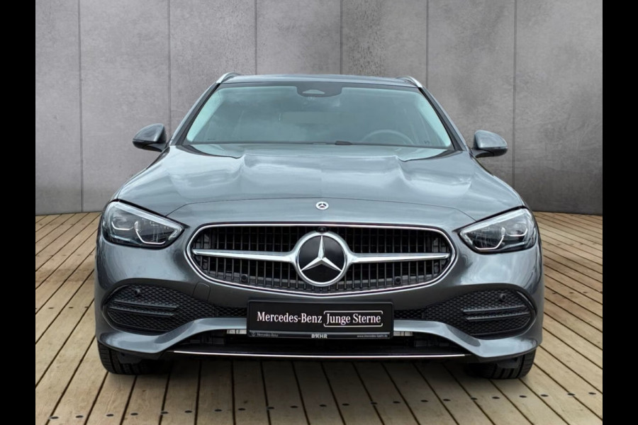 Mercedes-Benz C-Klasse Estate 300e T AVANTGARDE ** LED, PANO, DISTR, TREKH, MEM, BURMESTER, 18-inch LMV ** Ex MB-AG ** ** INFORMEER OOK NAAR ONZE AANTREKKELIJKE FINANCIAL-LEASE TARIEVEN **