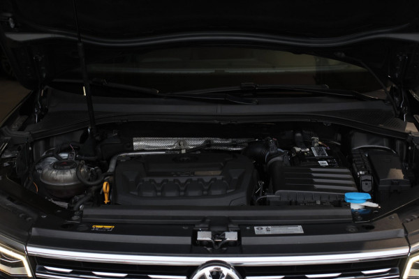 Volkswagen Tiguan Allspace 2.0 TSI R-Line*7Pers*Dynaudio*Keyless*Camera*Led*