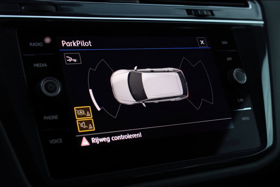 Volkswagen Tiguan Allspace 2.0 TSI R-Line*7Pers*Dynaudio*Keyless*Camera*Led*