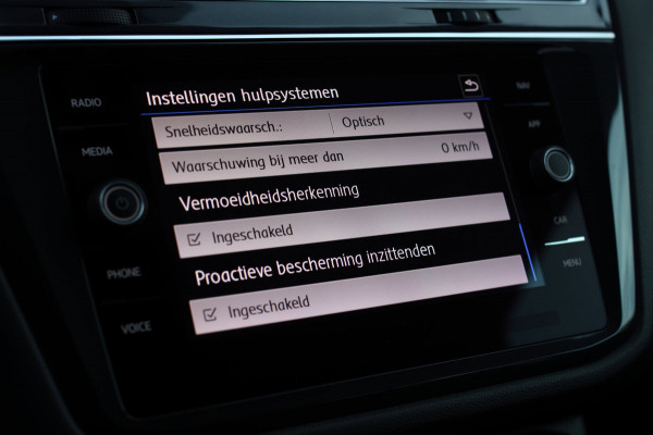 Volkswagen Tiguan Allspace 2.0 TSI R-Line*7Pers*Dynaudio*Keyless*Camera*Led*