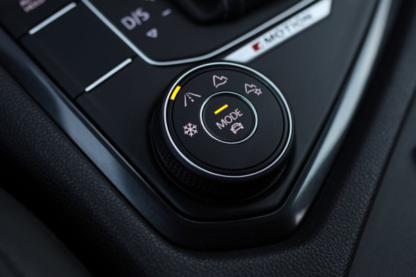 Volkswagen Tiguan Allspace 2.0 TSI R-Line*7Pers*Dynaudio*Keyless*Camera*Led*