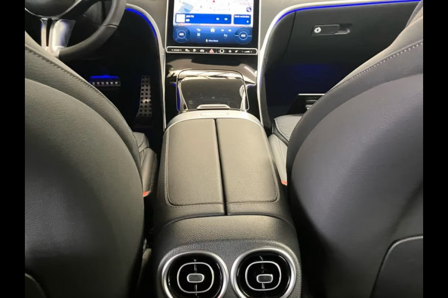 Mercedes-Benz C-Klasse 300e AVANTGARDE ** HIGH LED, NAVI+, MEMORY, WINTERPACK, CAMERA, ** Ex MB-AG - UNFALLFREI ** ** INFORMEER OOK NAAR ONZE AANTREKKELIJKE FINANCIAL-LEASE TARIEVEN **