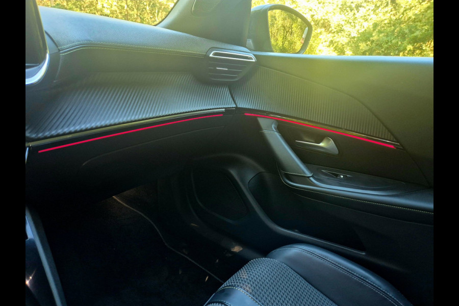 Peugeot 2008 1.2 PureTech GT-Line Camera Navigatie