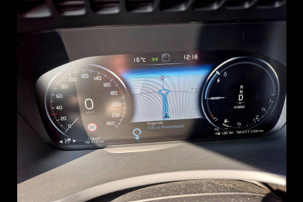 Volvo XC90 2.0 T8 Recharge AWD R-Design . 22 inch . Camera