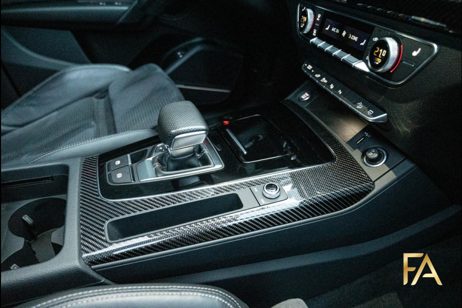 Audi Q5 Sportback 55 TFSI e S edition Competition Nardo|22Inch|Pano|SQ5 Look|Massage|Carbon