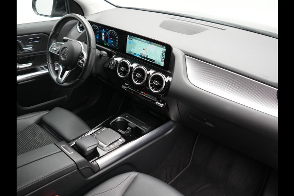 Mercedes-Benz GLA 250 e Luxury Line PHEV 218pk Dealer O.H | SOH 96.6% | Trekhaak Af Fabriek | Sportstoelen Memory & Verwarmd | Cruise Control | Camera | Blis | Keyless | Carplay | DAB | Navigatie | Virtual | 18"L.M | Plug In Hybrid