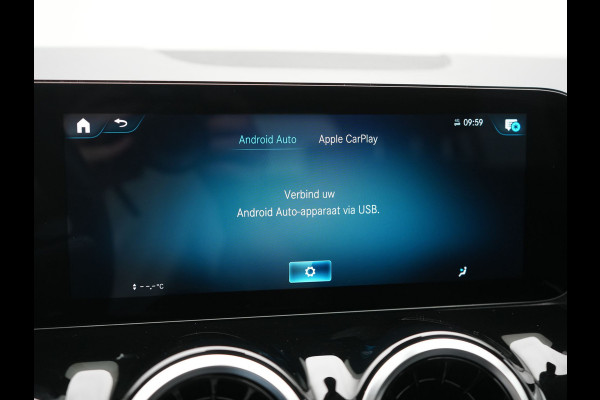Mercedes-Benz GLA 250 e Luxury Line PHEV 218pk Dealer O.H | SOH 96.6% | Trekhaak Af Fabriek | Sportstoelen Memory & Verwarmd | Cruise Control | Camera | Blis | Keyless | Carplay | DAB | Navigatie | Virtual | 18"L.M | Plug In Hybrid