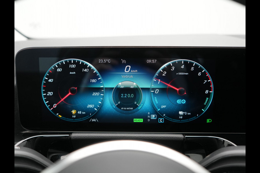 Mercedes-Benz GLA 250 e Luxury Line PHEV 218pk Dealer O.H | SOH 96.6% | Trekhaak Af Fabriek | Sportstoelen Memory & Verwarmd | Cruise Control | Camera | Blis | Keyless | Carplay | DAB | Navigatie | Virtual | 18"L.M | Plug In Hybrid