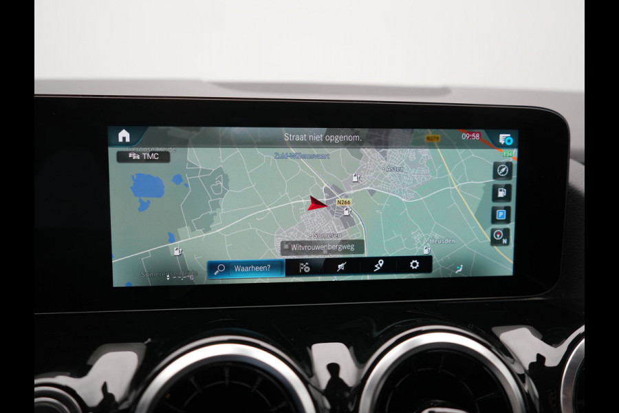 Mercedes-Benz GLA 250 e Luxury Line PHEV 218pk Dealer O.H | SOH 96.6% | Trekhaak Af Fabriek | Sportstoelen Memory & Verwarmd | Cruise Control | Camera | Blis | Keyless | Carplay | DAB | Navigatie | Virtual | 18"L.M | Plug In Hybrid