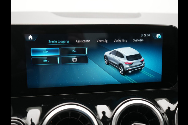 Mercedes-Benz GLA 250 e Luxury Line PHEV 218pk Dealer O.H | SOH 96.6% | Trekhaak Af Fabriek | Sportstoelen Memory & Verwarmd | Cruise Control | Camera | Blis | Keyless | Carplay | DAB | Navigatie | Virtual | 18"L.M | Plug In Hybrid