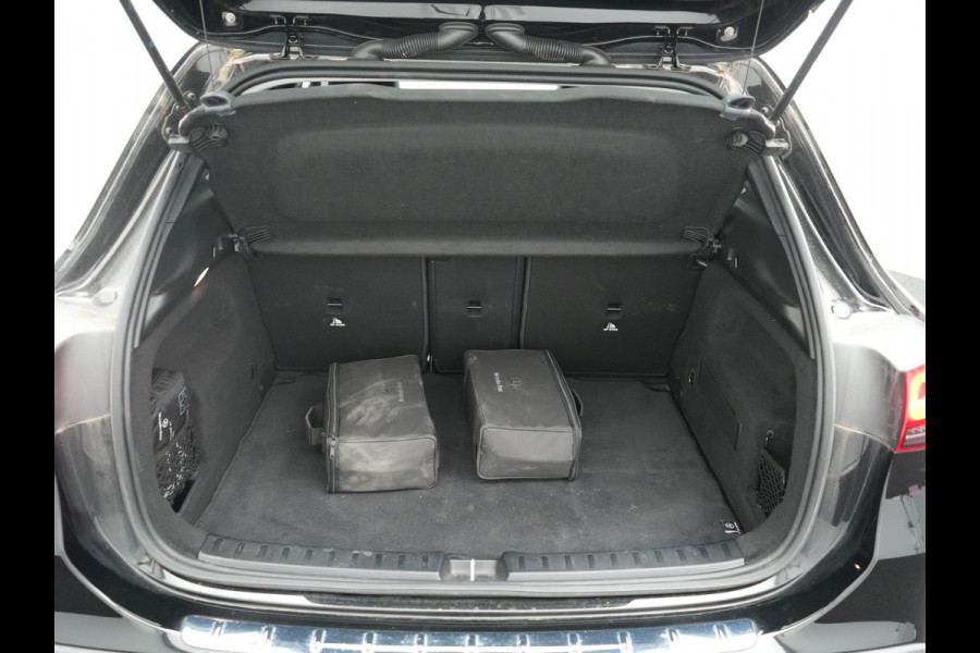 Mercedes-Benz GLA 250 e Luxury Line PHEV 218pk Dealer O.H | SOH 96.6% | Trekhaak Af Fabriek | Sportstoelen Memory & Verwarmd | Cruise Control | Camera | Blis | Keyless | Carplay | DAB | Navigatie | Virtual | 18"L.M | Plug In Hybrid