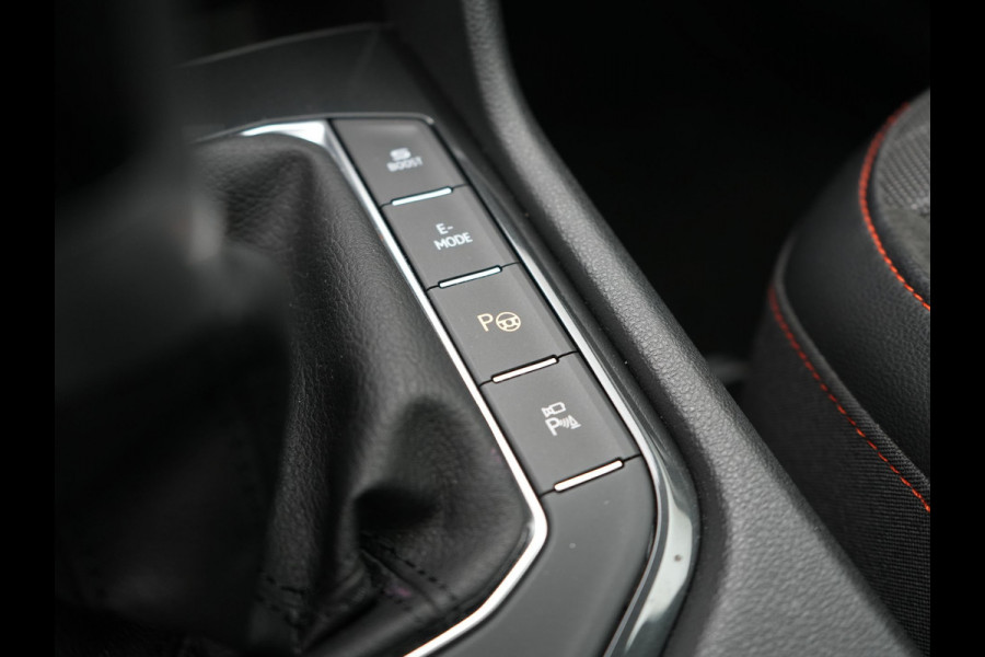 Seat Tarraco 1.4 TSI e-Hybrid FR Business Intense PHEV 245pk Dealer O.H. | Trekhaak Af Fabriek | Panodak | Adaptive Cruise | 360 Camera | Sportstoelen Memory & Verwarmd | Keyless | Blis | Stuur Verwarmd | Apple Carplay | Navigatie | DAB | 19" L.M | Plug In Hybrid