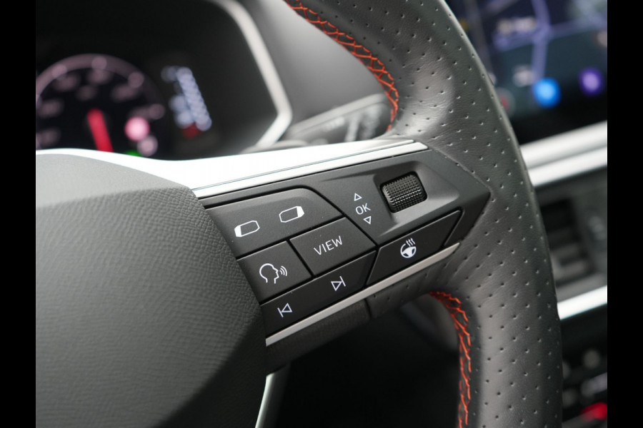Seat Tarraco 1.4 TSI e-Hybrid FR Business Intense PHEV 245pk Dealer O.H. | Trekhaak Af Fabriek | Panodak | Adaptive Cruise | 360 Camera | Sportstoelen Memory & Verwarmd | Keyless | Blis | Stuur Verwarmd | Apple Carplay | Navigatie | DAB | 19" L.M | Plug In Hybrid