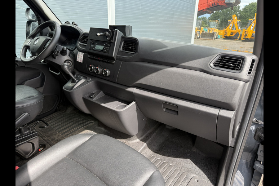 Renault Master Plancher T35 2.3 DCI 150PK Automaat Bakwagen Airco Cruise Control Camera Parkeersensoren Foodtruck Meubelbak Frietkar Paardenwagen